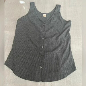 ❤️2/$30❤️[M]Smash+Tess  Ribbed Button Tank Top Side Slits